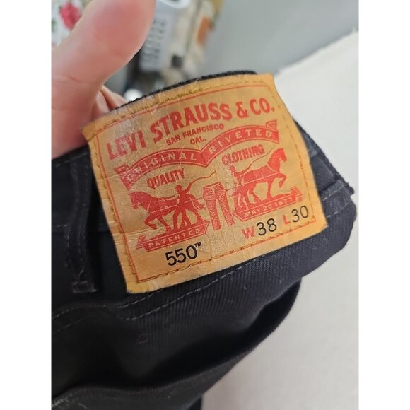 Levis 550 Relaxed Fit Black Jeans Mens Sz 38 x 30 Straight Leg Excellent - Picture 5 of 5